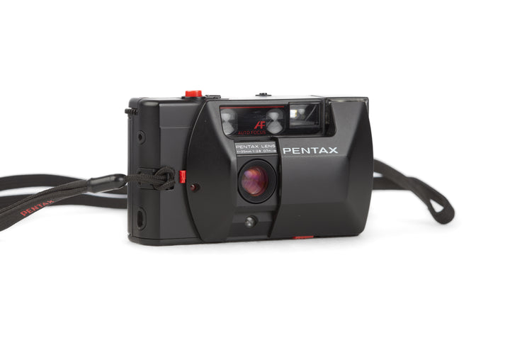 Pentax PC35-AF 35mm point and shoot camera kit